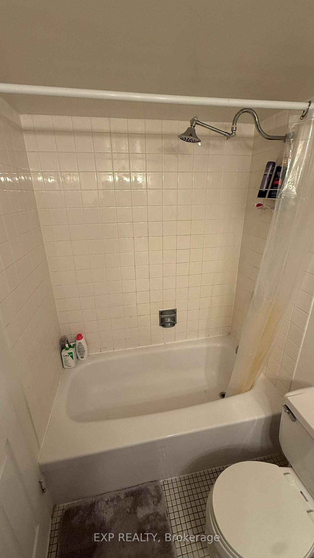 Photo 3 of Unit 633, 515 St Laurent Boulevard, Ottawa, Viscount Alexander Park — HOMEH
