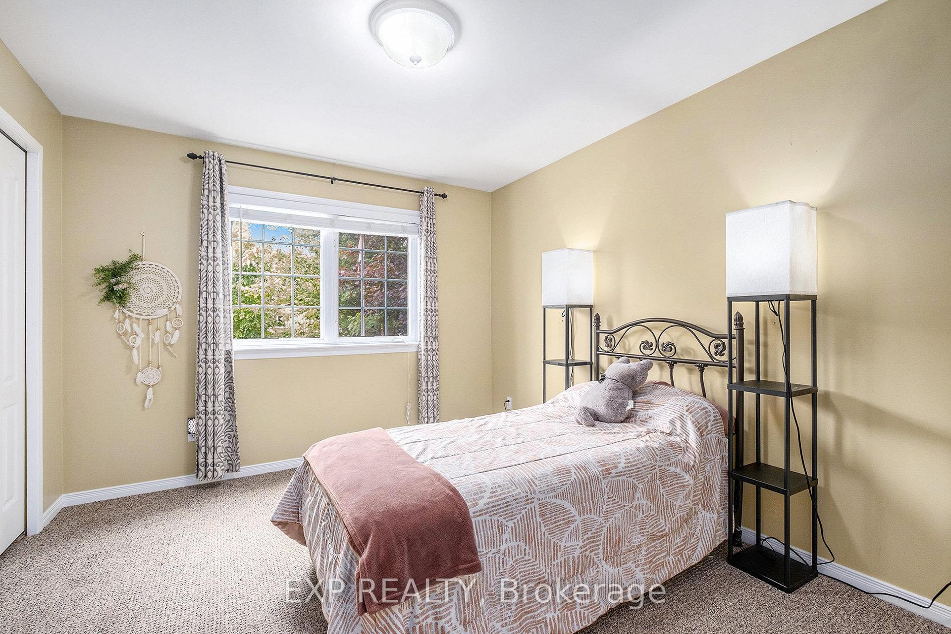 Photo 17 of 3313 Wild Cherry Drive, Ottawa, Osgoode — HOMEH