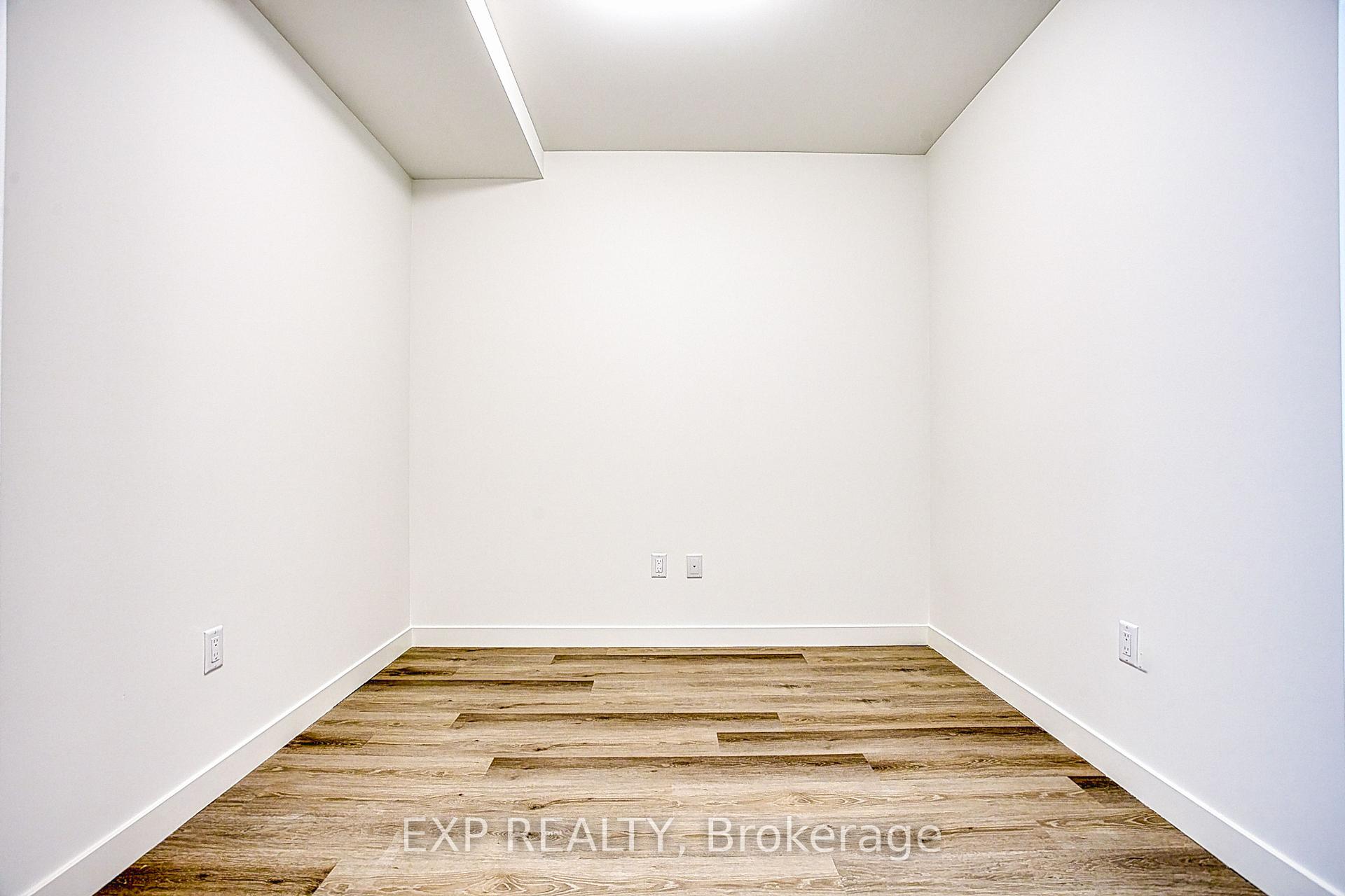 Photo 3 of Unit 508, 461 Green Road, Hamilton, Lakeshore — HOMEH