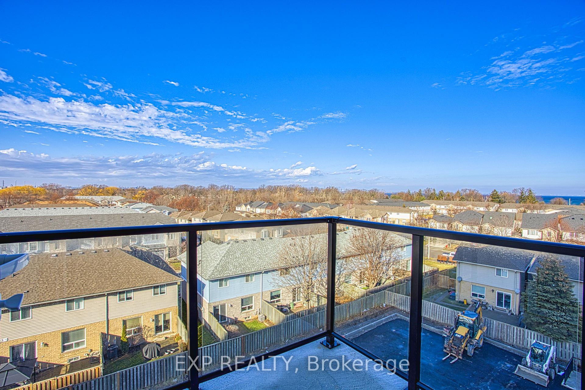 Photo 4 of Unit 508, 461 Green Road, Hamilton, Lakeshore — HOMEH