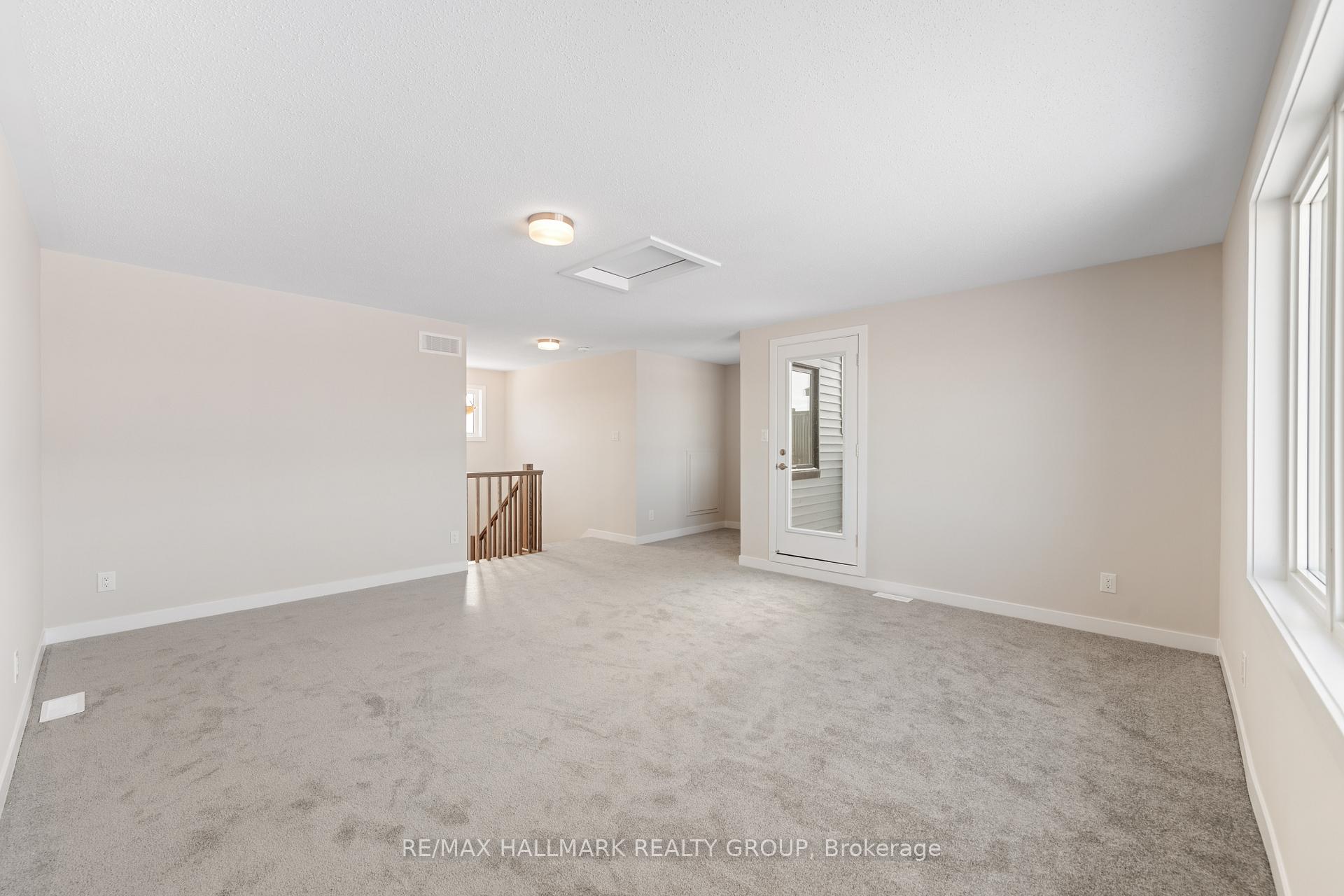 Photo 21 of 162 Conservancy Drive, Ottawa, Barrhaven - Heritage Park — HOMEH