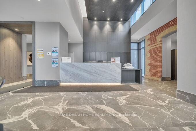 Photo 5 of Unit 810, 286 Main Street, Toronto, East End-Danforth — HOMEH
