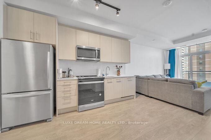 Photo 22 of Unit 810, 286 Main Street, Toronto, East End-Danforth — HOMEH