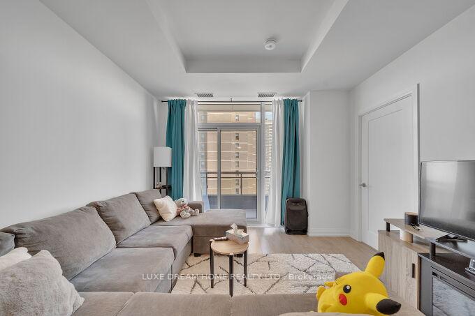 Photo 23 of Unit 810, 286 Main Street, Toronto, East End-Danforth — HOMEH