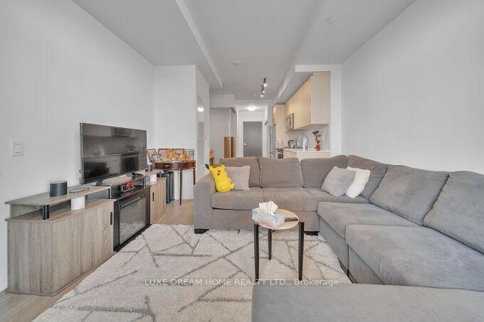Photo 19 of Unit 810, 286 Main Street, Toronto, East End-Danforth — HOMEH