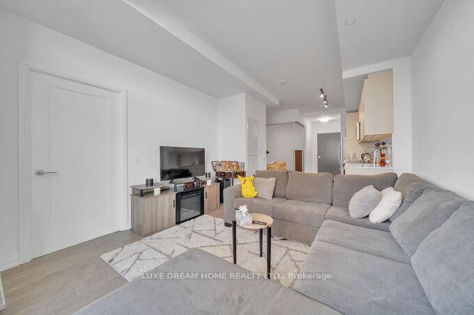 Photo 24 of Unit 810, 286 Main Street, Toronto, East End-Danforth — HOMEH