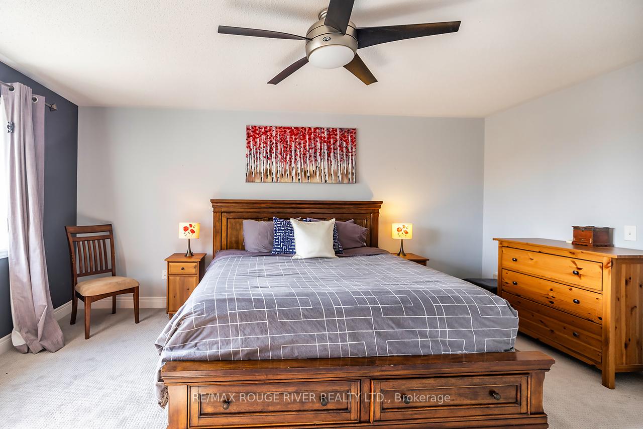 Photo 24 of 93 Bathgate Crescent, Clarington, Courtice — HOMEH