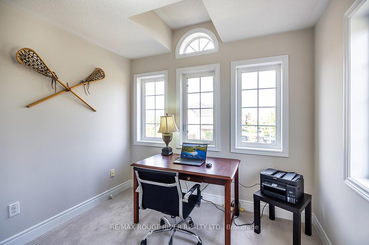 Photo 29 of 93 Bathgate Crescent, Clarington, Courtice — HOMEH