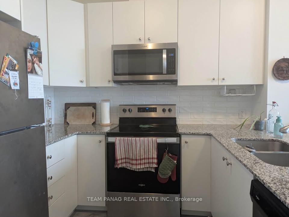 Photo 10 of Unit 901, 104 Garment Street, Kitchener — HOMEH