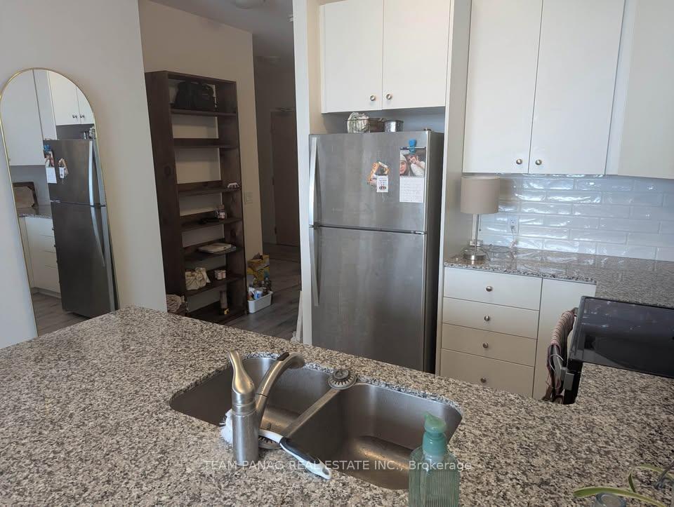 Photo 6 of Unit 901, 104 Garment Street, Kitchener — HOMEH