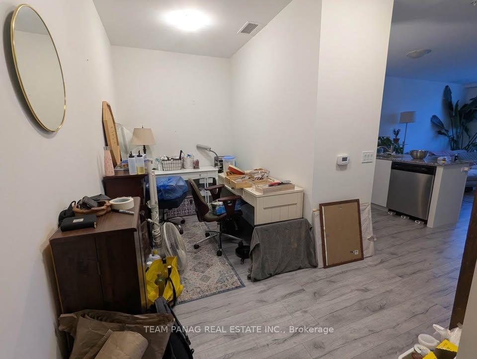 Photo 9 of Unit 901, 104 Garment Street, Kitchener — HOMEH
