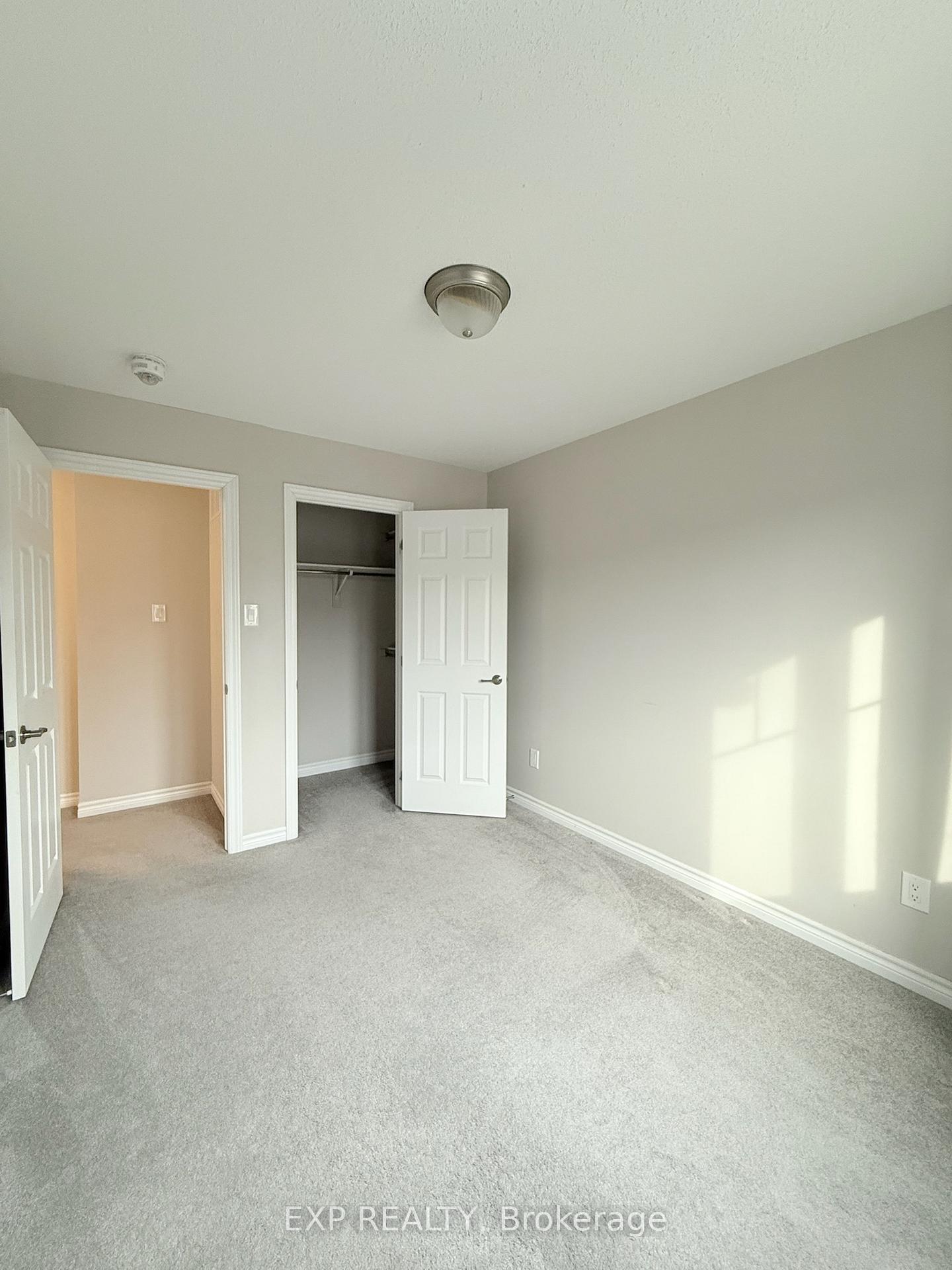 Photo 17 of 712 Devario Crescent, Ottawa, Barrhaven - Half Moon Bay — HOMEH