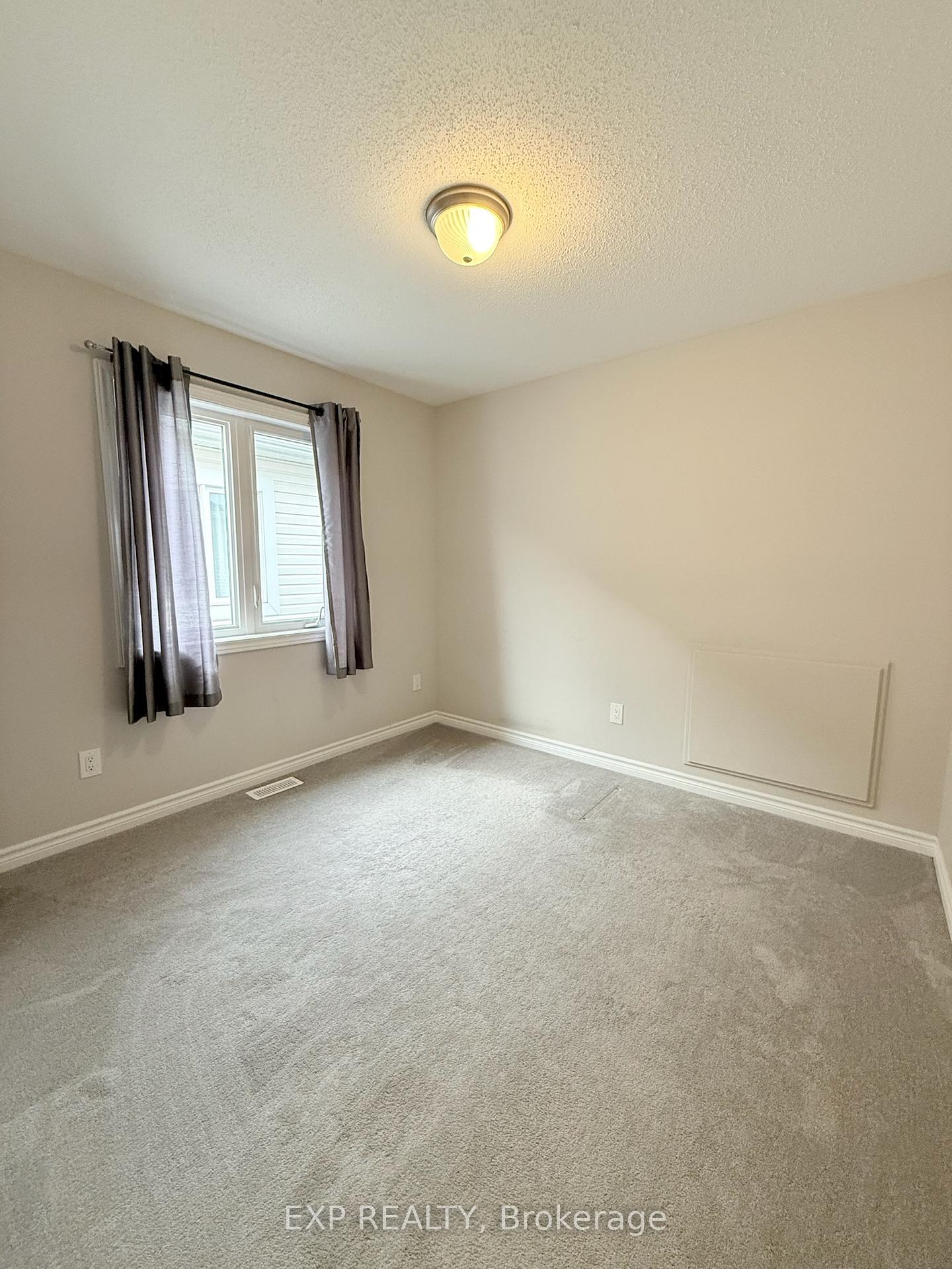 Photo 19 of 712 Devario Crescent, Ottawa, Barrhaven - Half Moon Bay — HOMEH