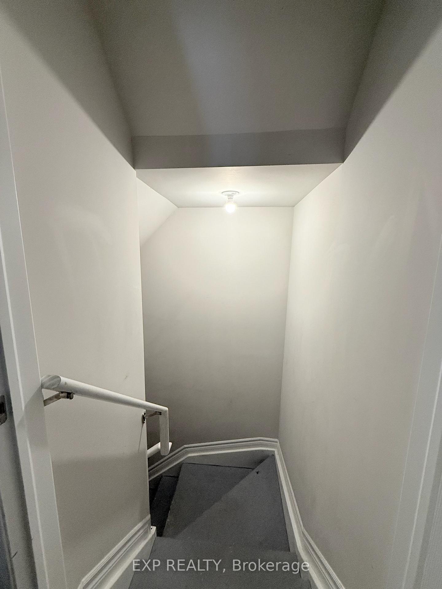 Photo 22 of 712 Devario Crescent, Ottawa, Barrhaven - Half Moon Bay — HOMEH