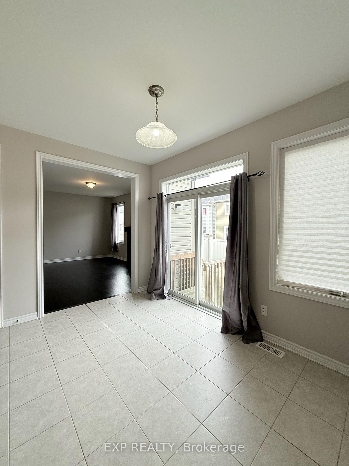Photo 25 of 712 Devario Crescent, Ottawa, Barrhaven - Half Moon Bay — HOMEH