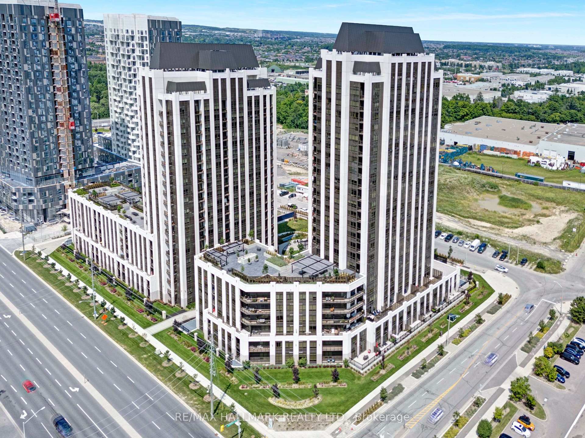 Photo 1 of Unit 1603, 9085 Jane Street, Vaughan, Concord — HOMEH