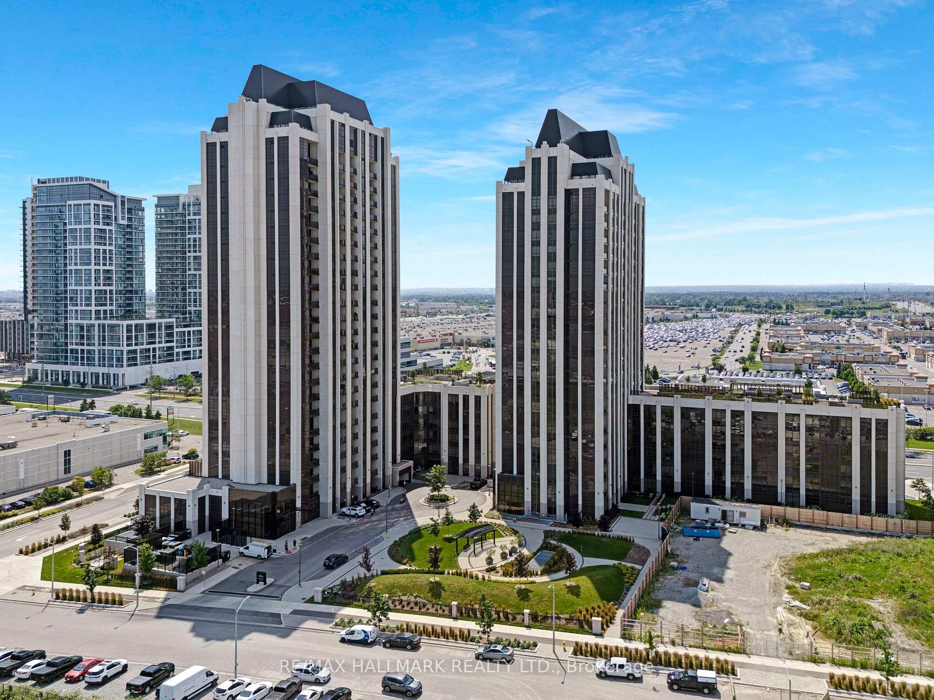 Photo 2 of Unit 1603, 9085 Jane Street, Vaughan, Concord — HOMEH