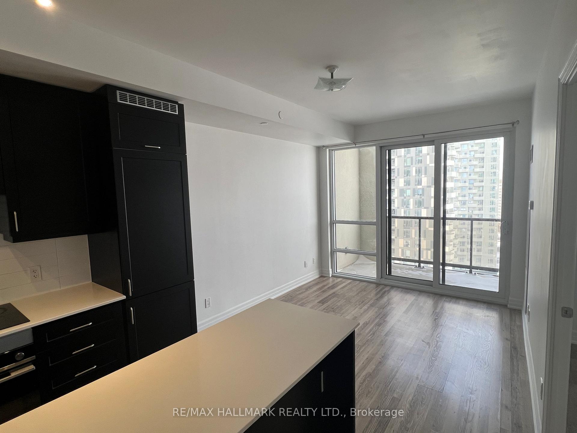 Photo 15 of Unit 1603, 9085 Jane Street, Vaughan, Concord — HOMEH