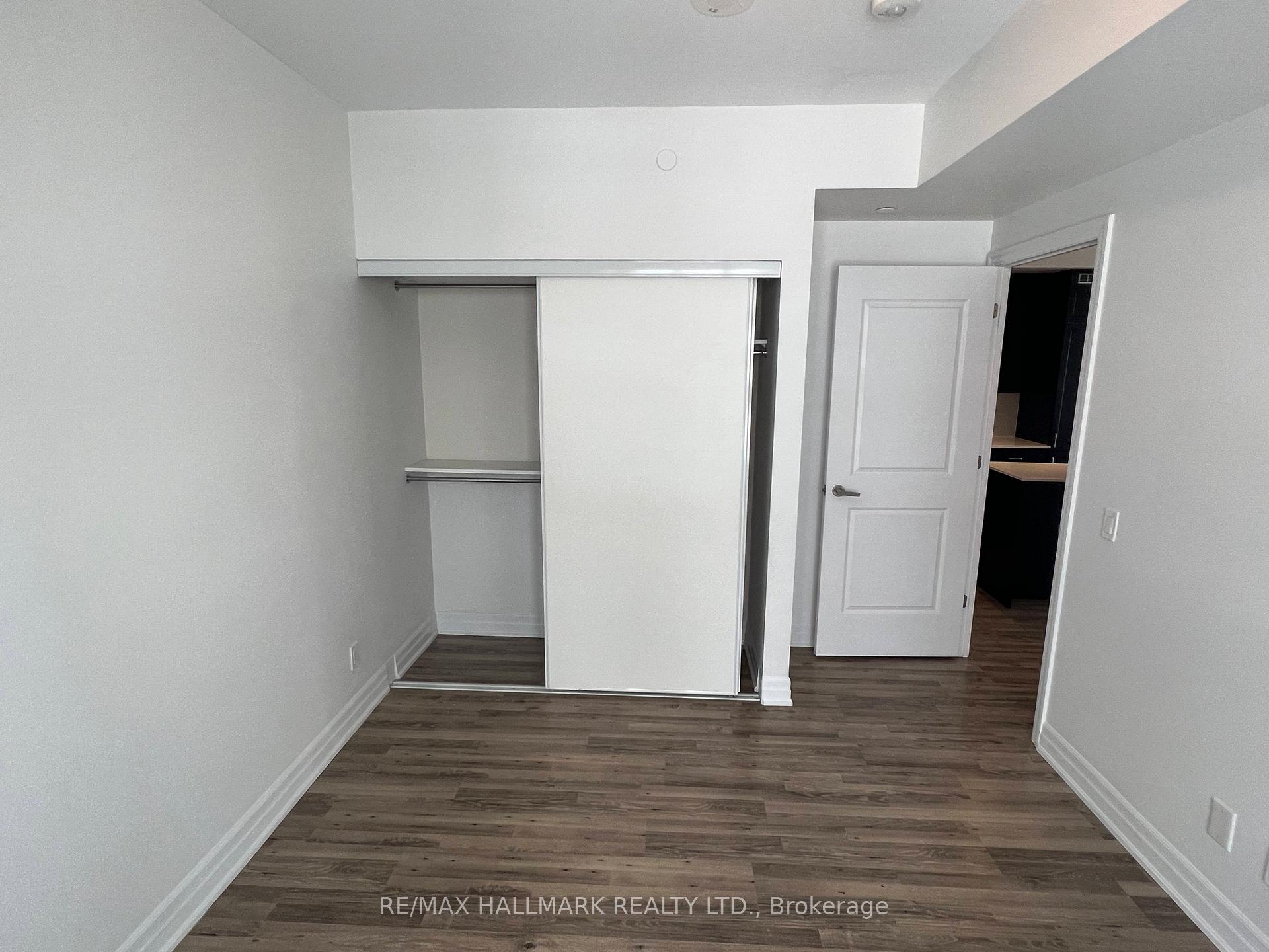 Photo 5 of Unit 1603, 9085 Jane Street, Vaughan, Concord — HOMEH
