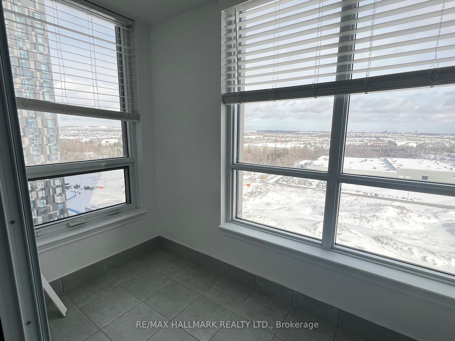 Photo 7 of Unit 1603, 9085 Jane Street, Vaughan, Concord — HOMEH