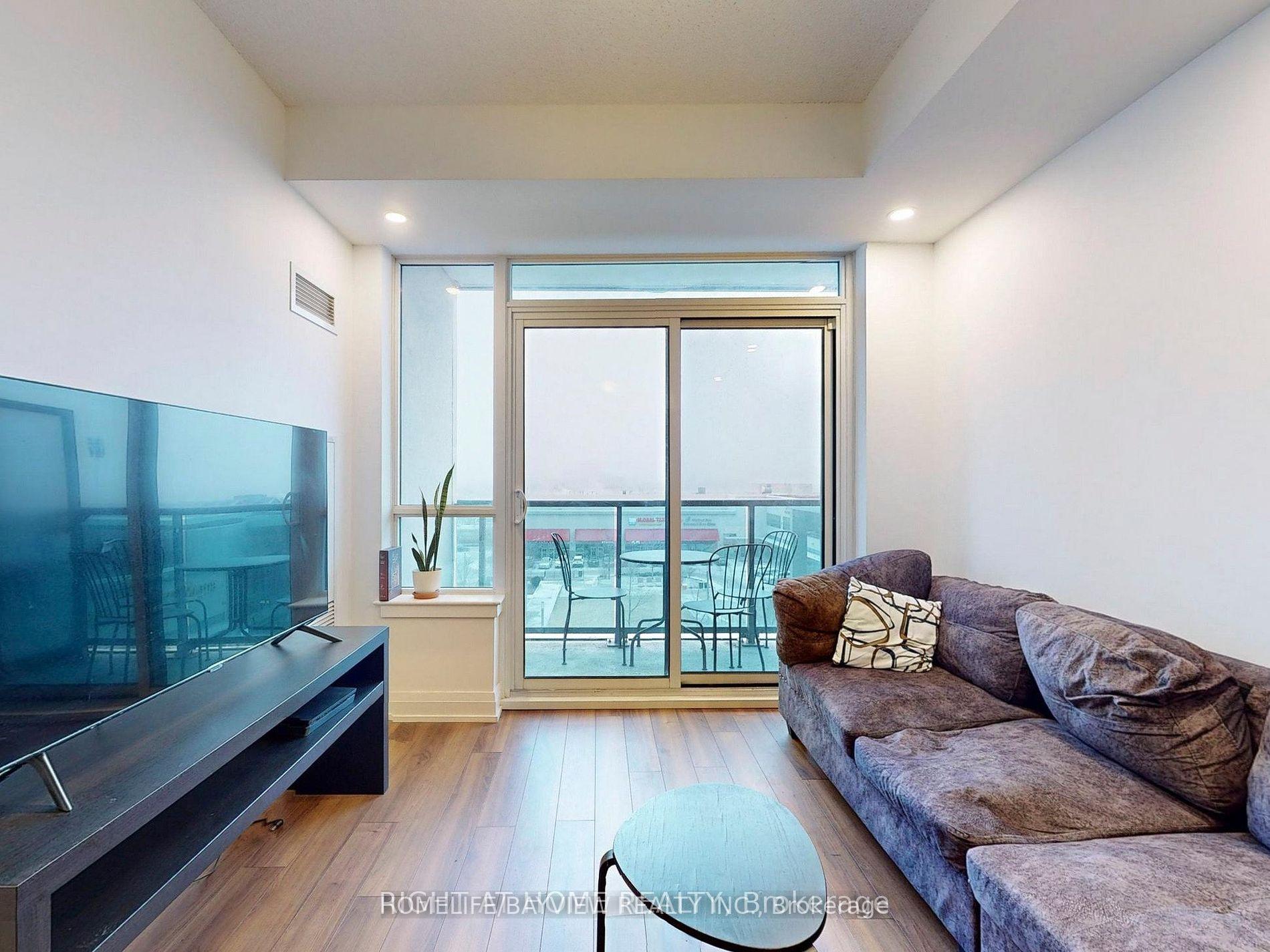 Photo 3 of Unit 535, 7165 Yonge Street, Markham, Thornhill — HOMEH