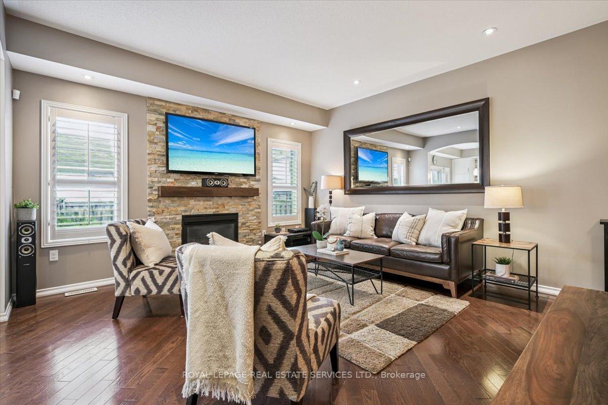 Photo 8 of 3187 Cotter Road, Burlington, Alton — HOMEH