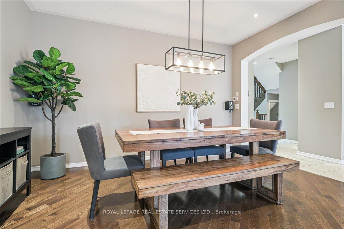 Photo 9 of 3187 Cotter Road, Burlington, Alton — HOMEH