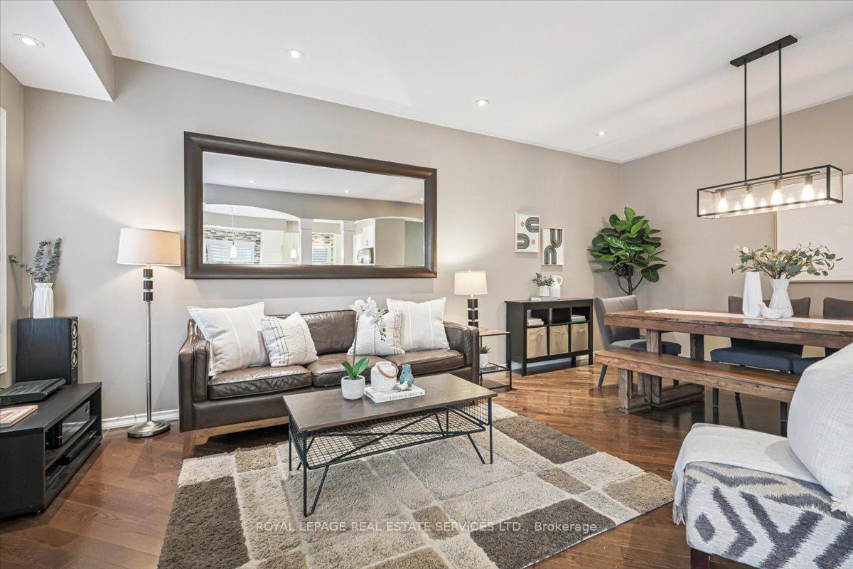 Photo 11 of 3187 Cotter Road, Burlington, Alton — HOMEH