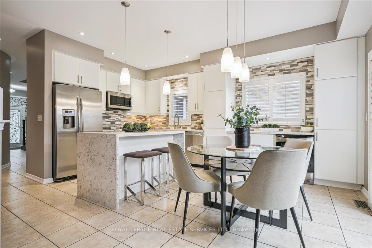 Photo 15 of 3187 Cotter Road, Burlington, Alton — HOMEH