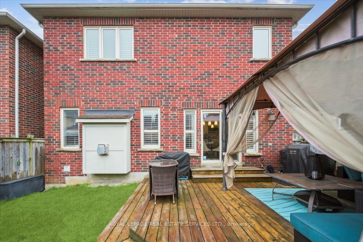 Photo 38 of 3187 Cotter Road, Burlington, Alton — HOMEH