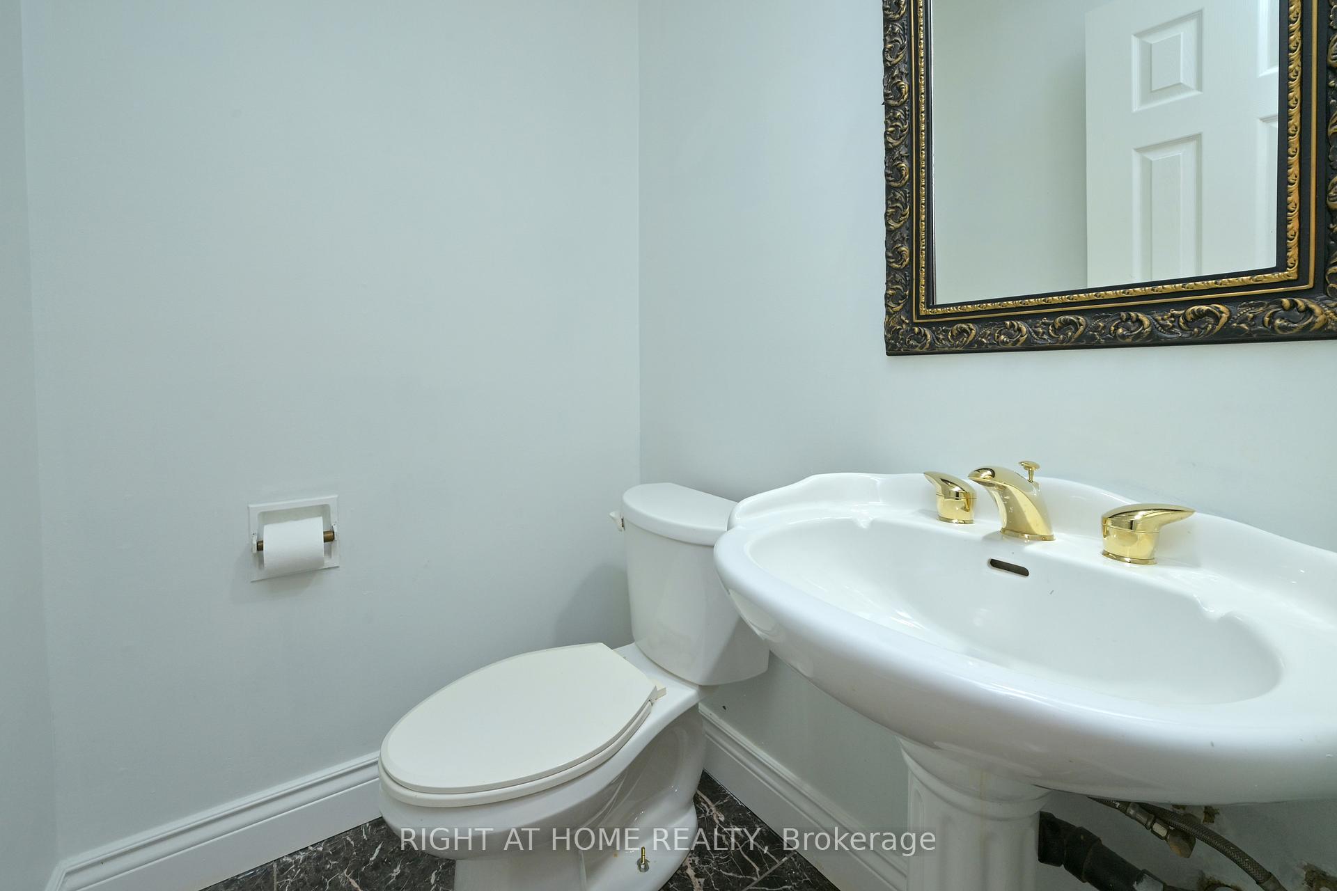 Photo 8 of 82 Leacrest Street, Brampton, Westgate — HOMEH