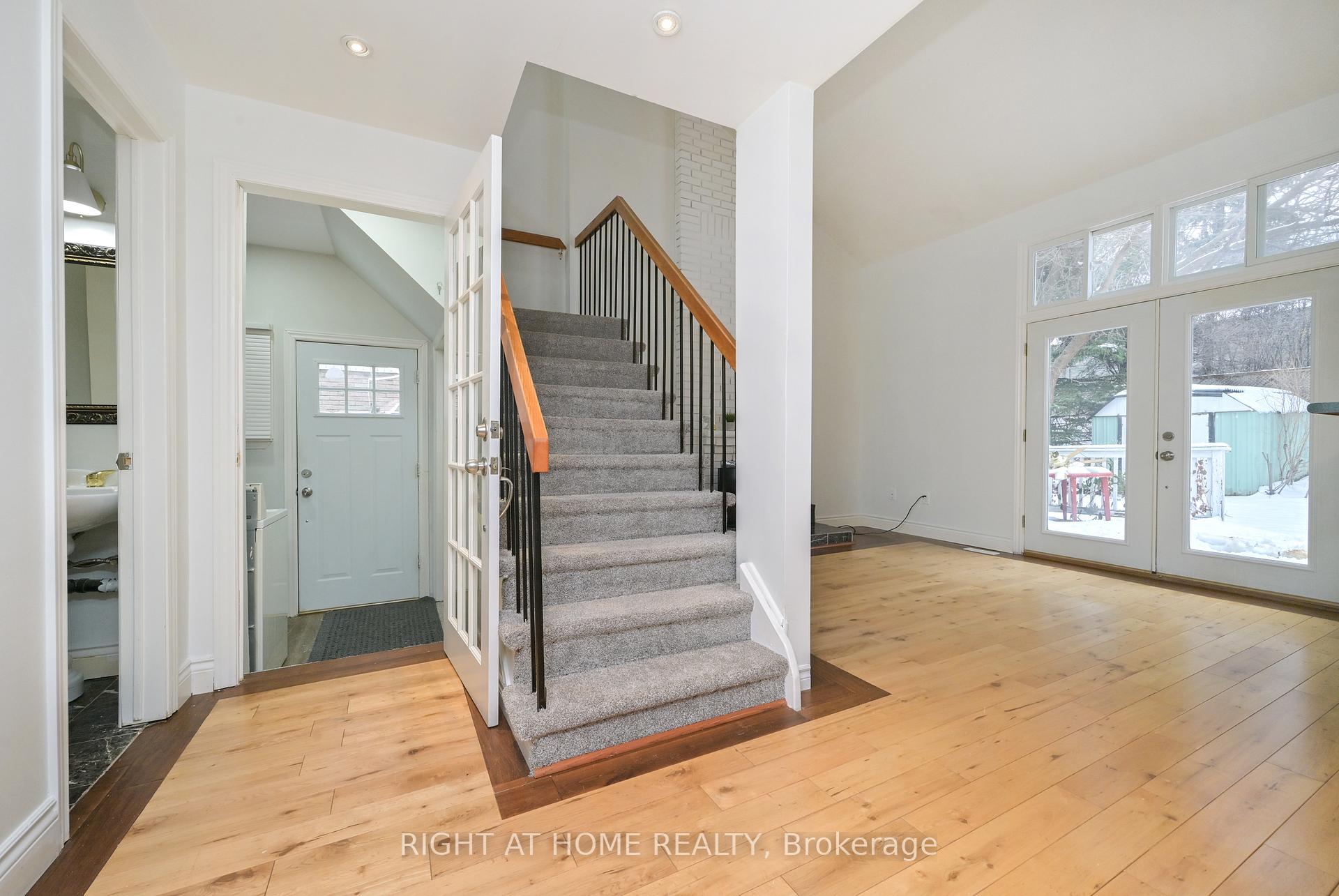 Photo 32 of 82 Leacrest Street, Brampton, Westgate — HOMEH