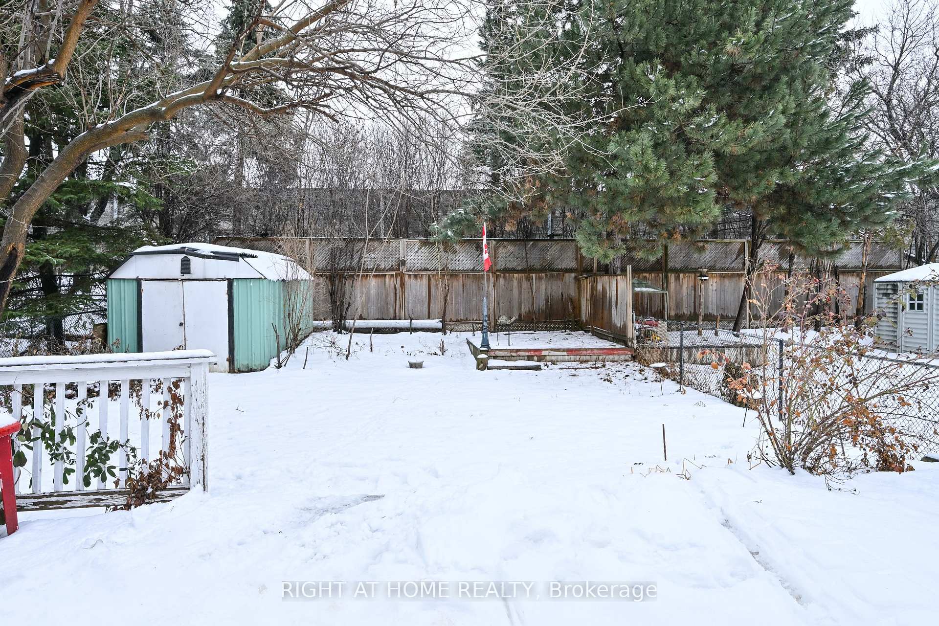 Photo 29 of 82 Leacrest Street, Brampton, Westgate — HOMEH