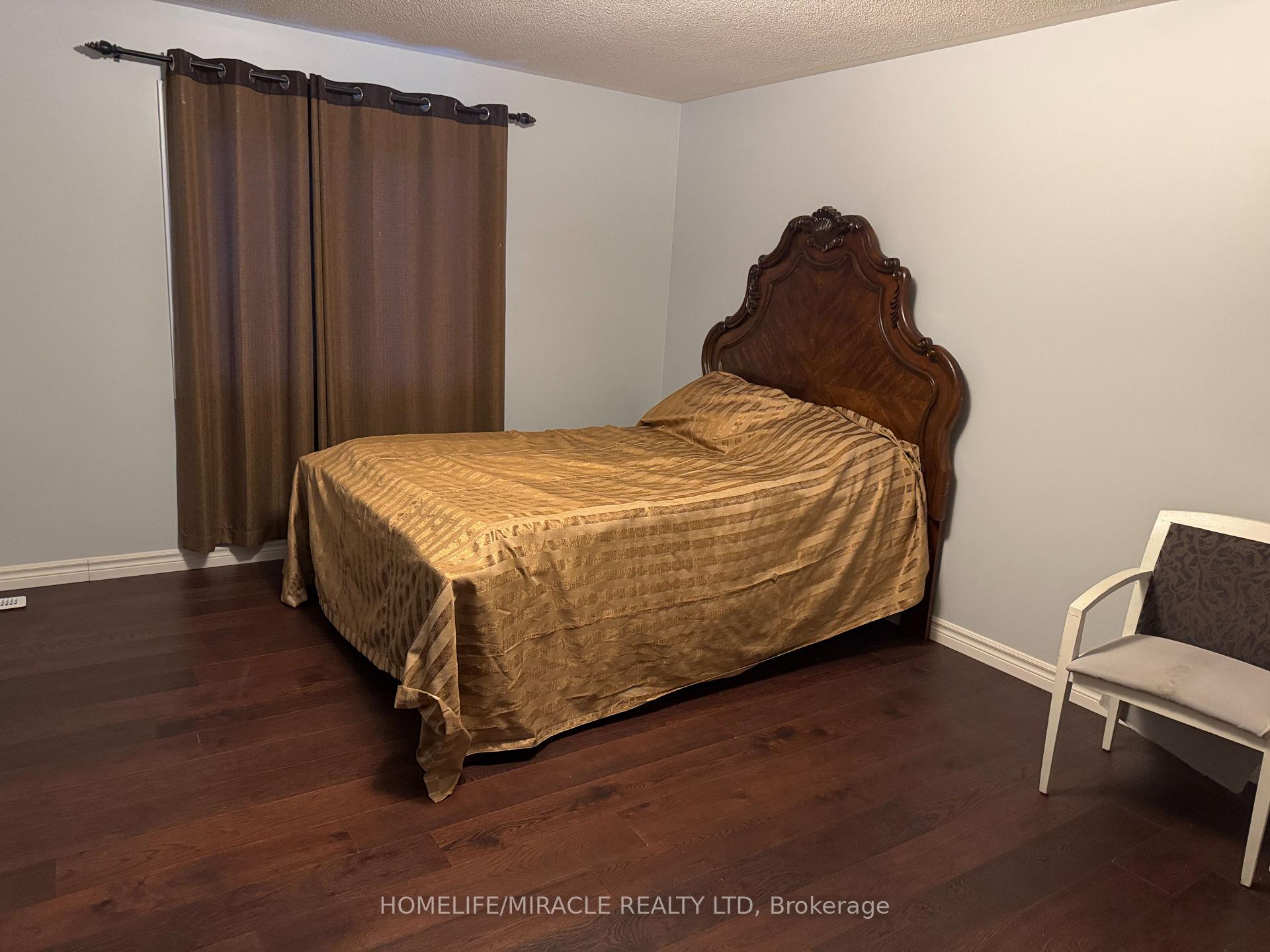 Photo 9 of 2251 Kwinter Road, Oakville, West Oak Trails — HOMEH