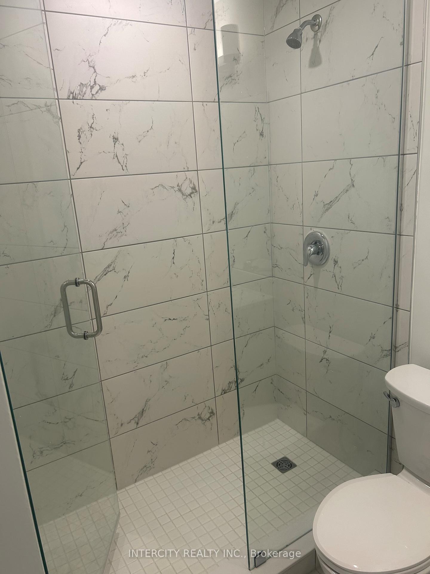 Photo 9 of Unit 216, 461 Green Road, Hamilton, Stoney Creek — HOMEH