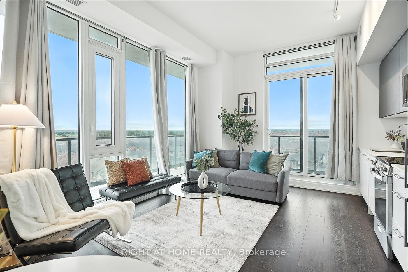 Front of Unit 803, 215 Veterans Drive S
