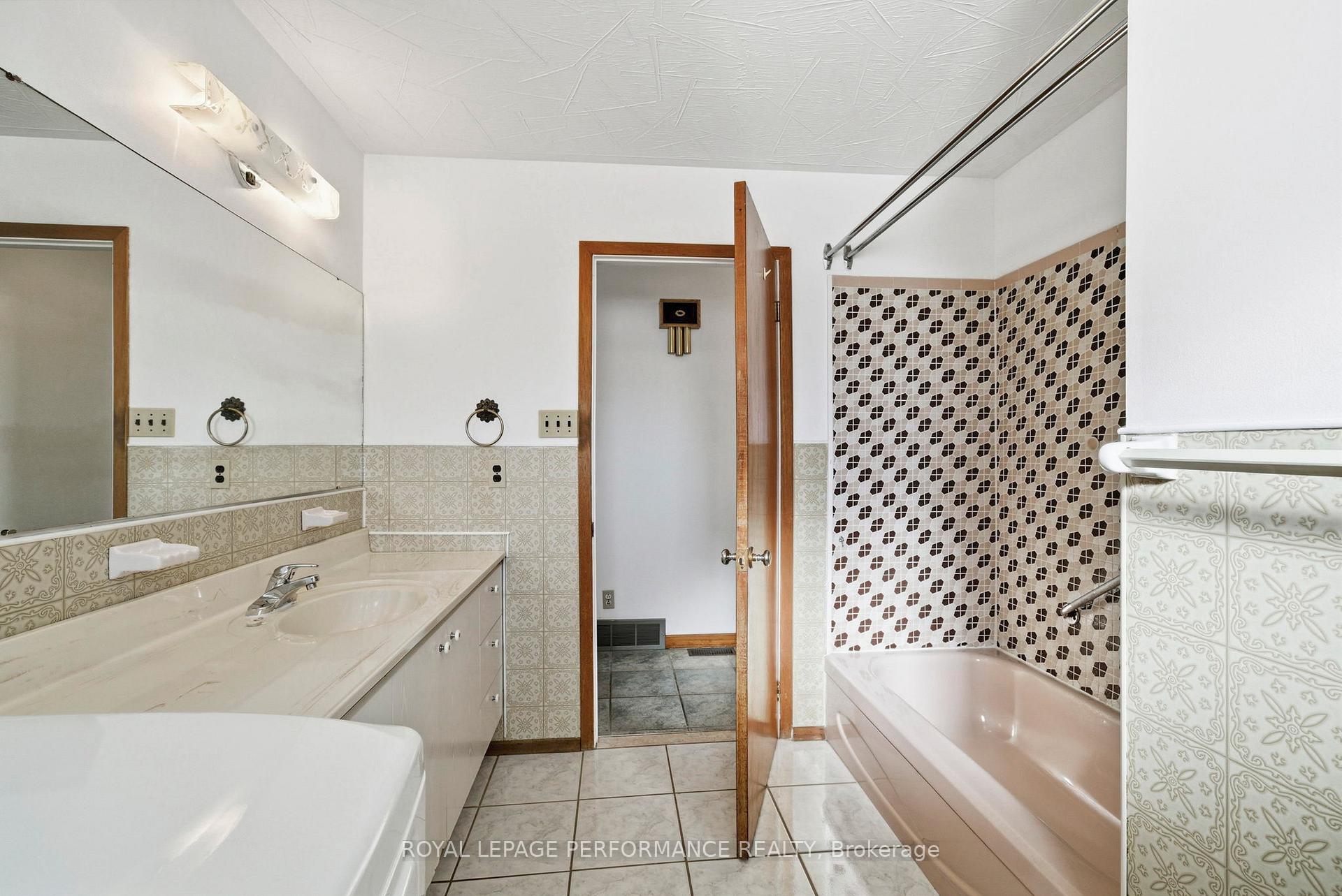 Photo 26 of 164 McCormick Road, North Glengarry, Alexandria — HOMEH
