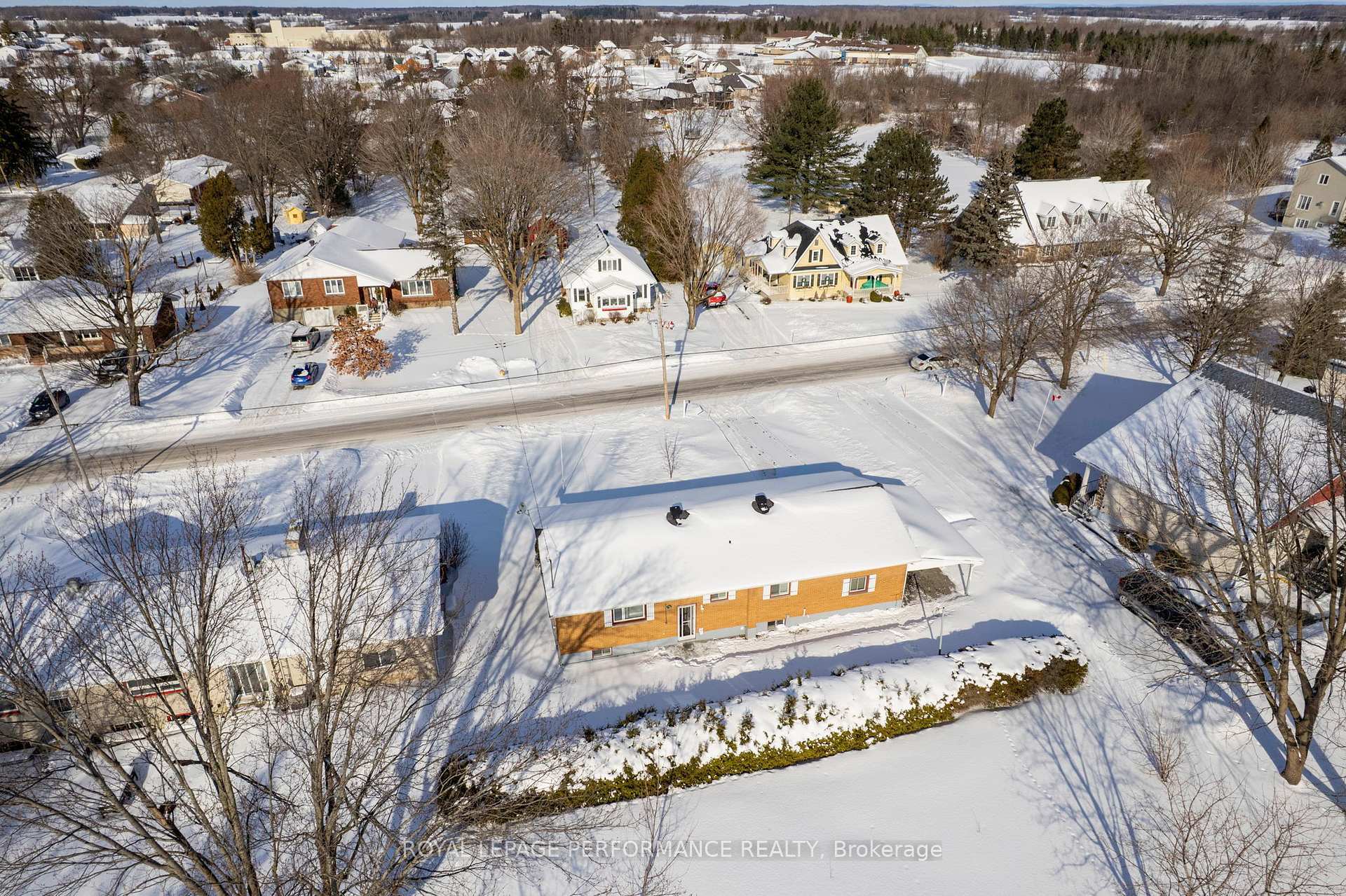Photo 23 of 164 McCormick Road, North Glengarry, Alexandria — HOMEH