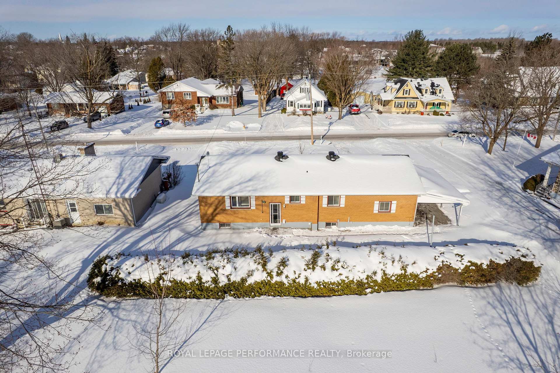 Photo 21 of 164 McCormick Road, North Glengarry, Alexandria — HOMEH