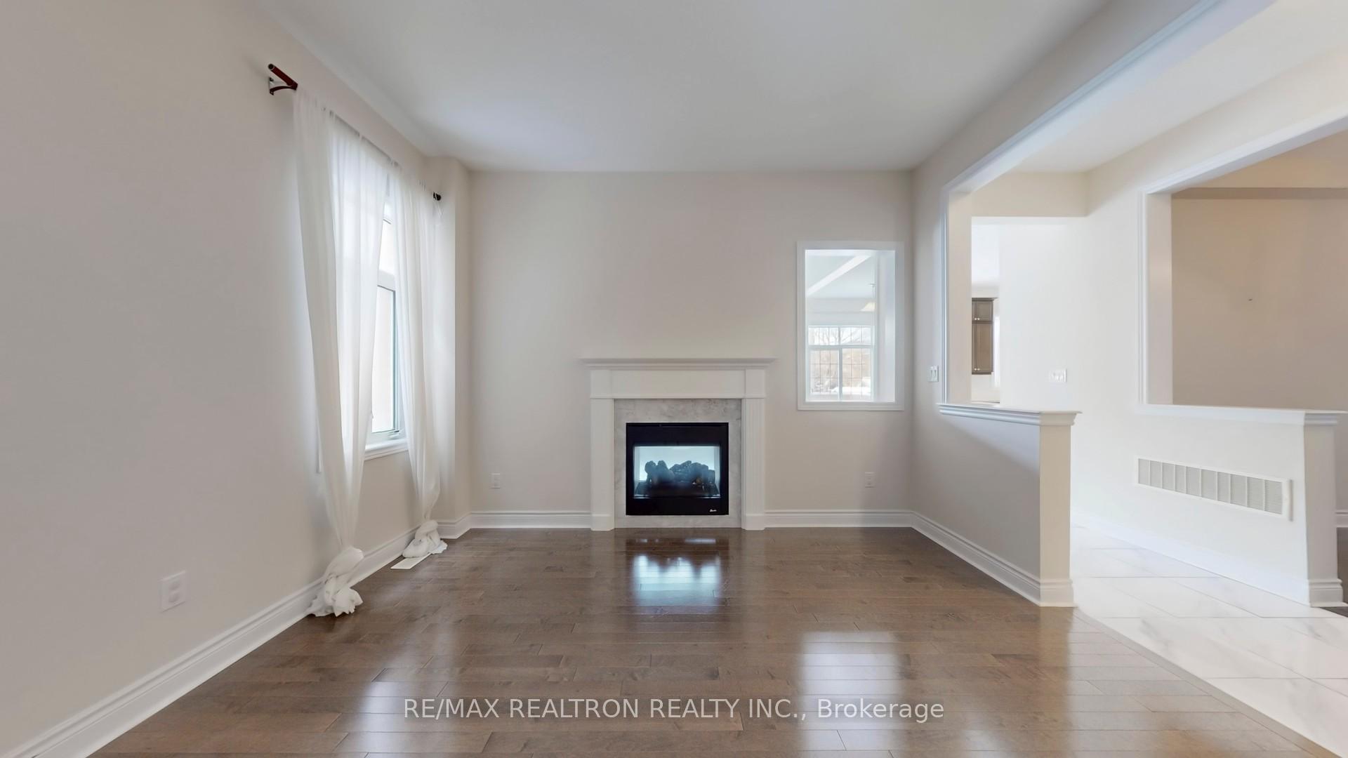 Photo 35 of 19 Monarch Drive, Halton Hills, Georgetown — HOMEH