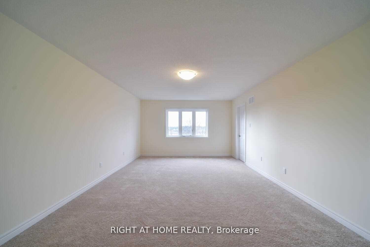 Photo 5 of Unit 38, 755 Linden Drive, Cambridge, Preston Heights — HOMEH