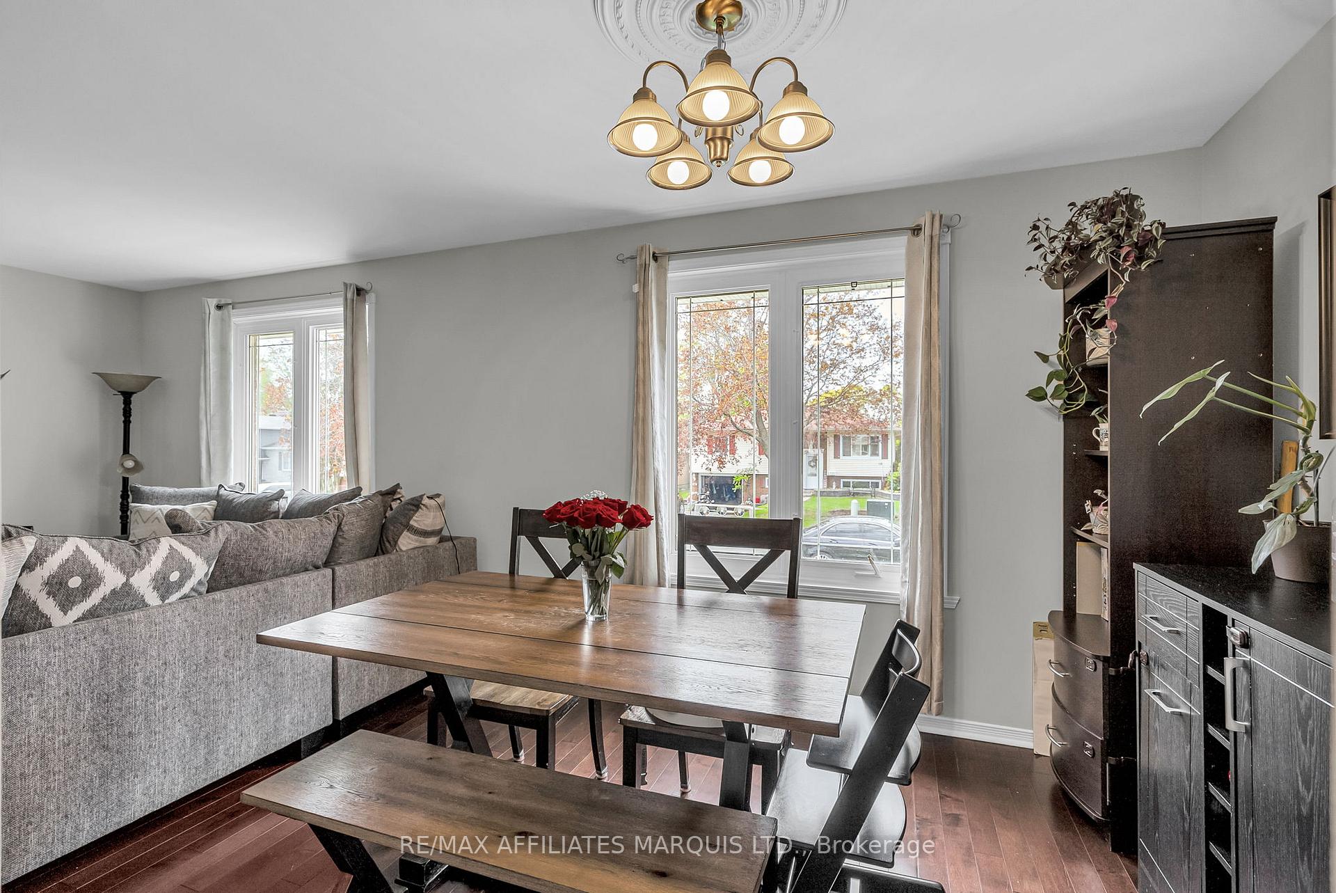 Photo 13 of 740 Champlain Drive, Cornwall — HOMEH