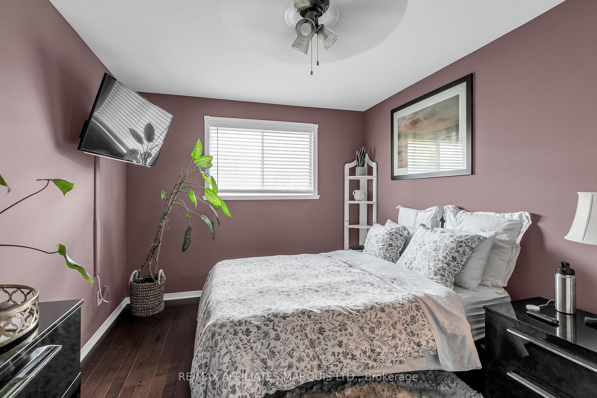 Photo 16 of 740 Champlain Drive, Cornwall — HOMEH