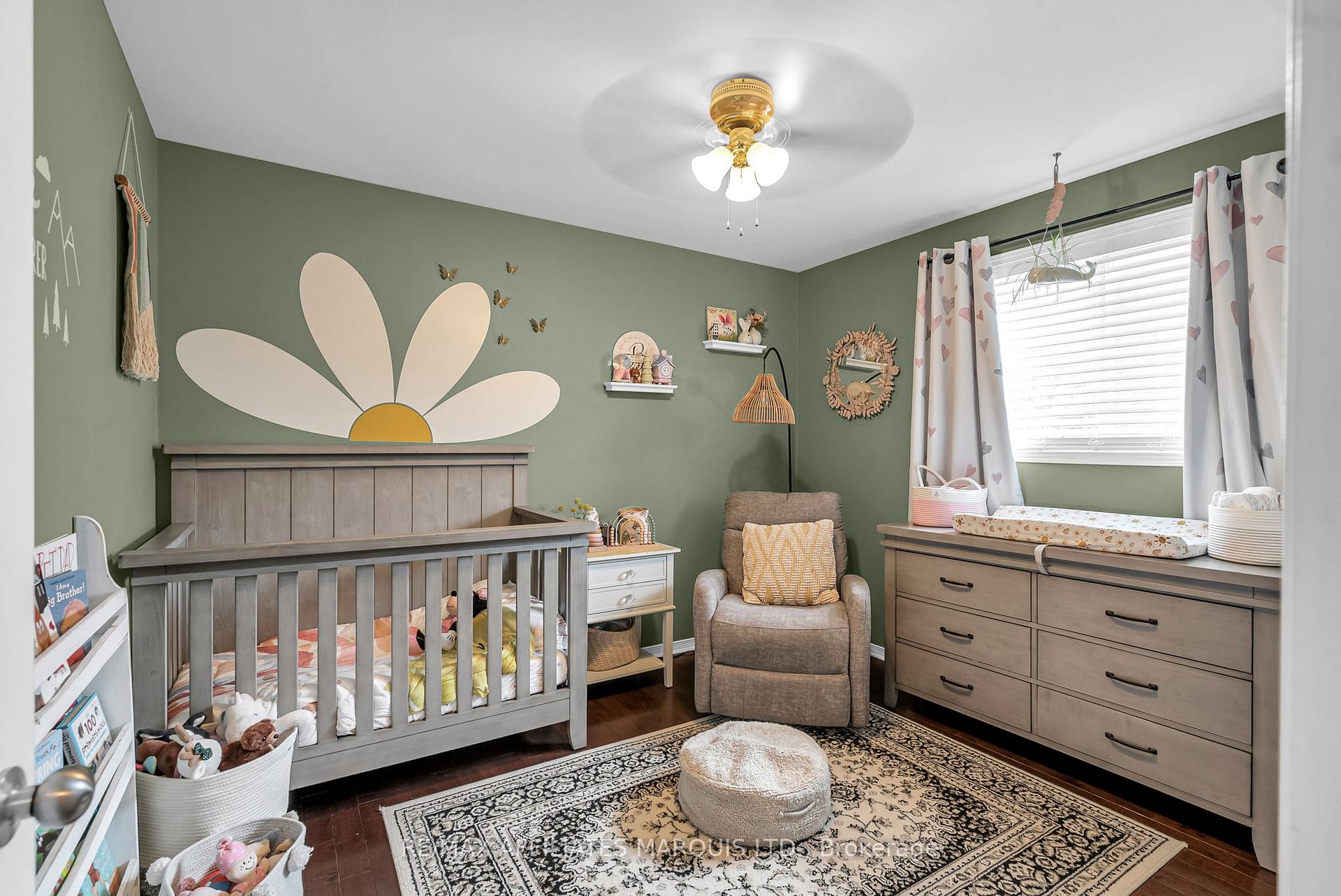 Photo 18 of 740 Champlain Drive, Cornwall — HOMEH