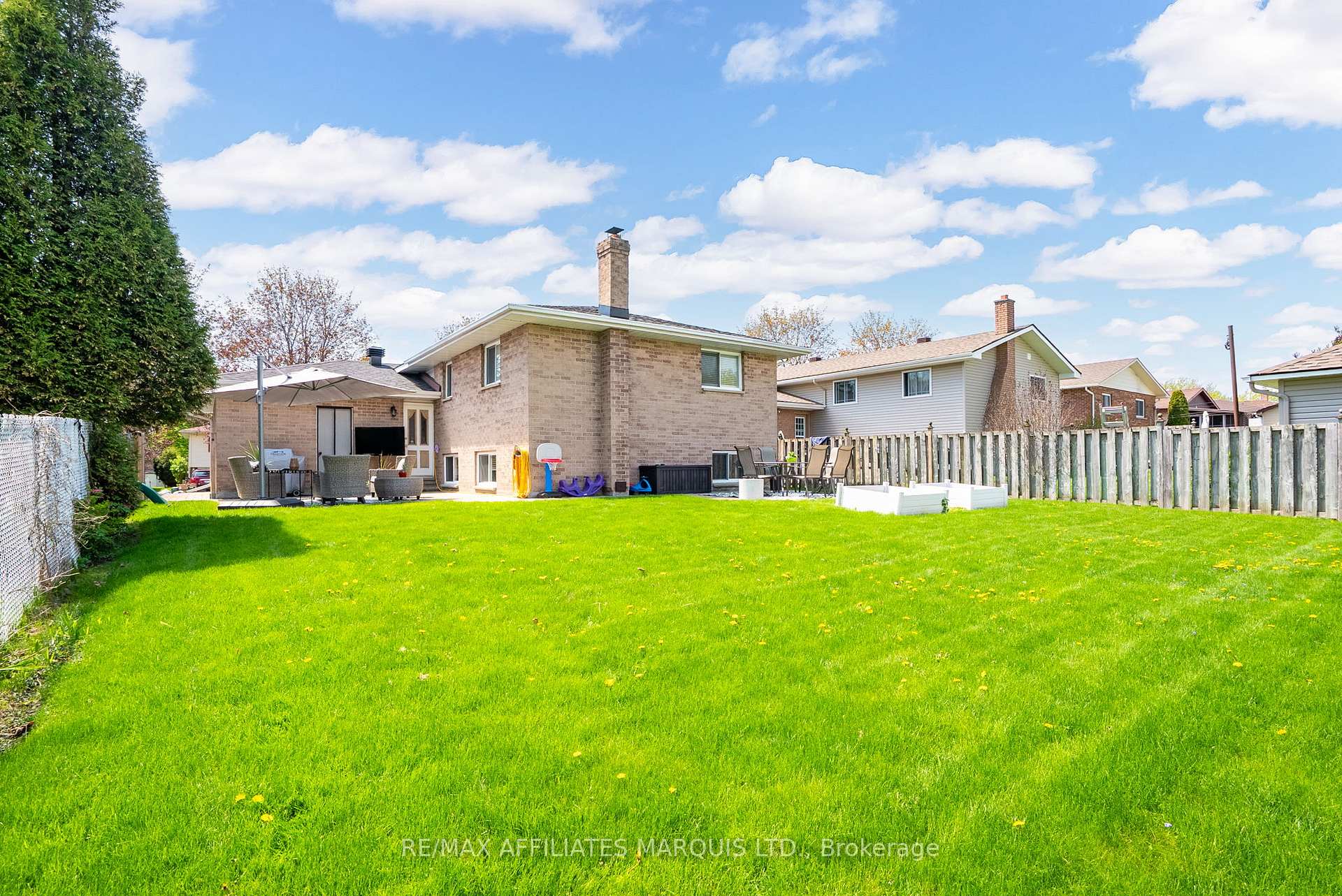 Photo 34 of 740 Champlain Drive, Cornwall — HOMEH