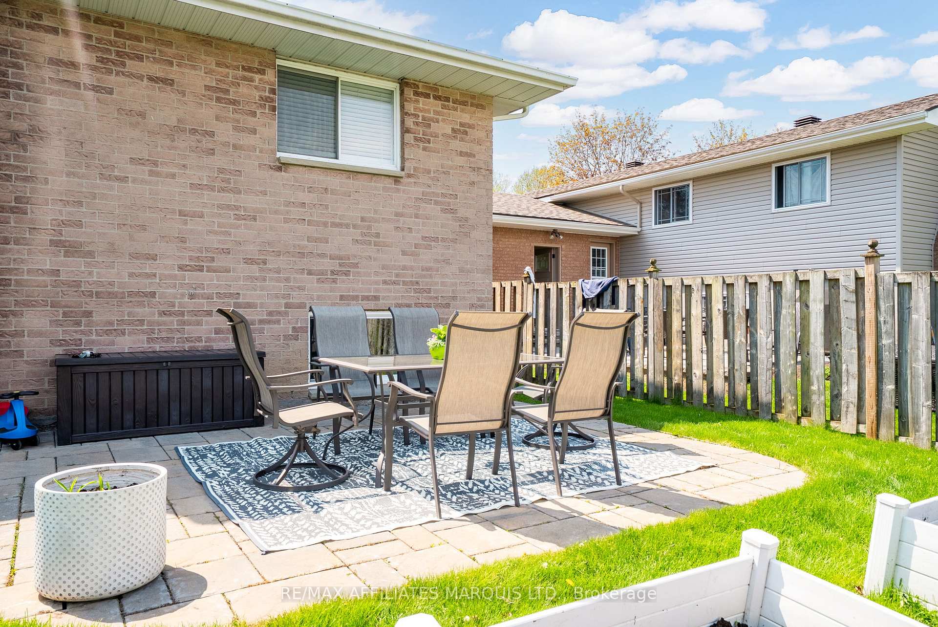 Photo 37 of 740 Champlain Drive, Cornwall — HOMEH