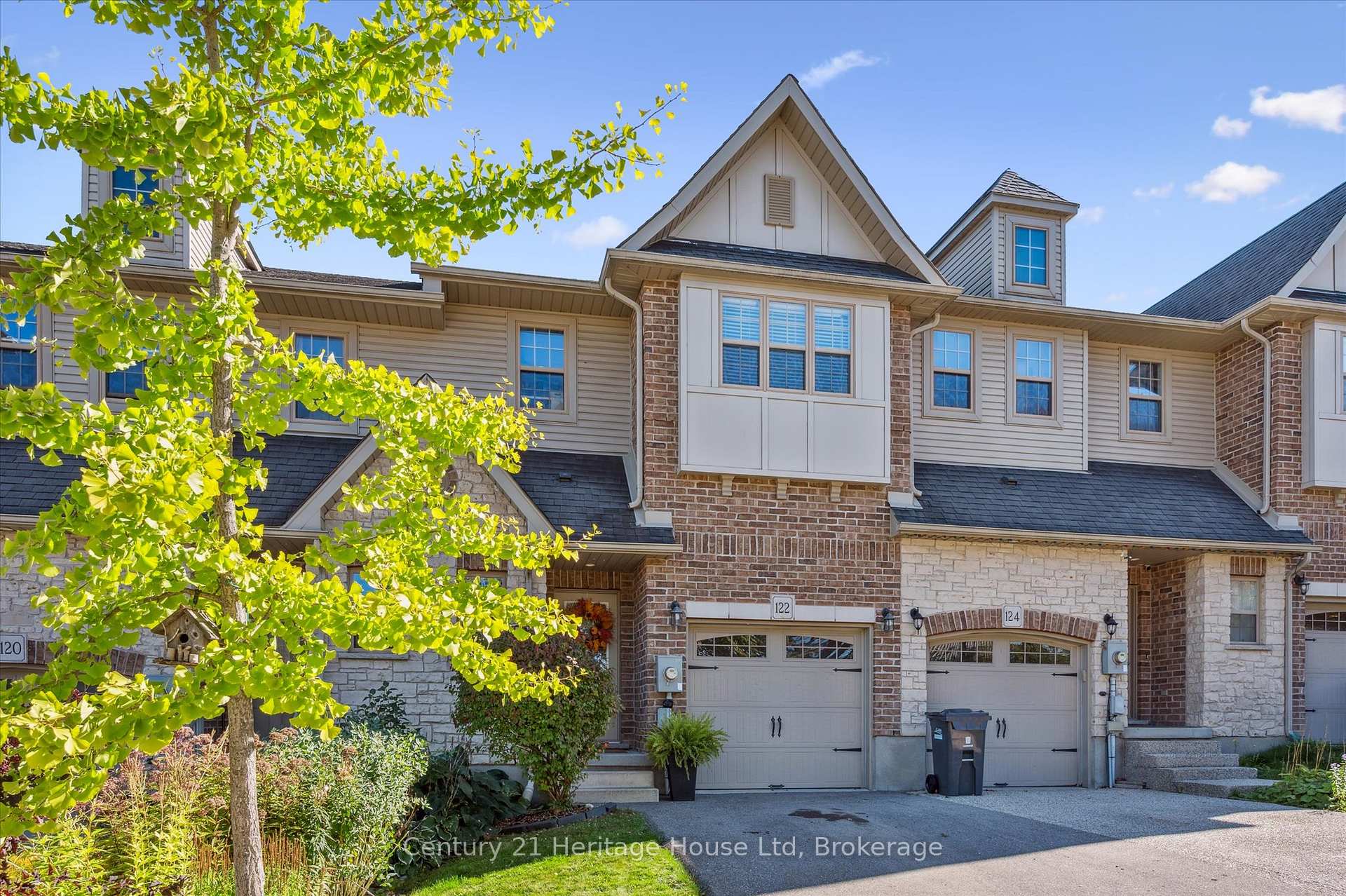 Photo 2 of 122 Creighton Avenue, Guelph, Grange Road — HOMEH