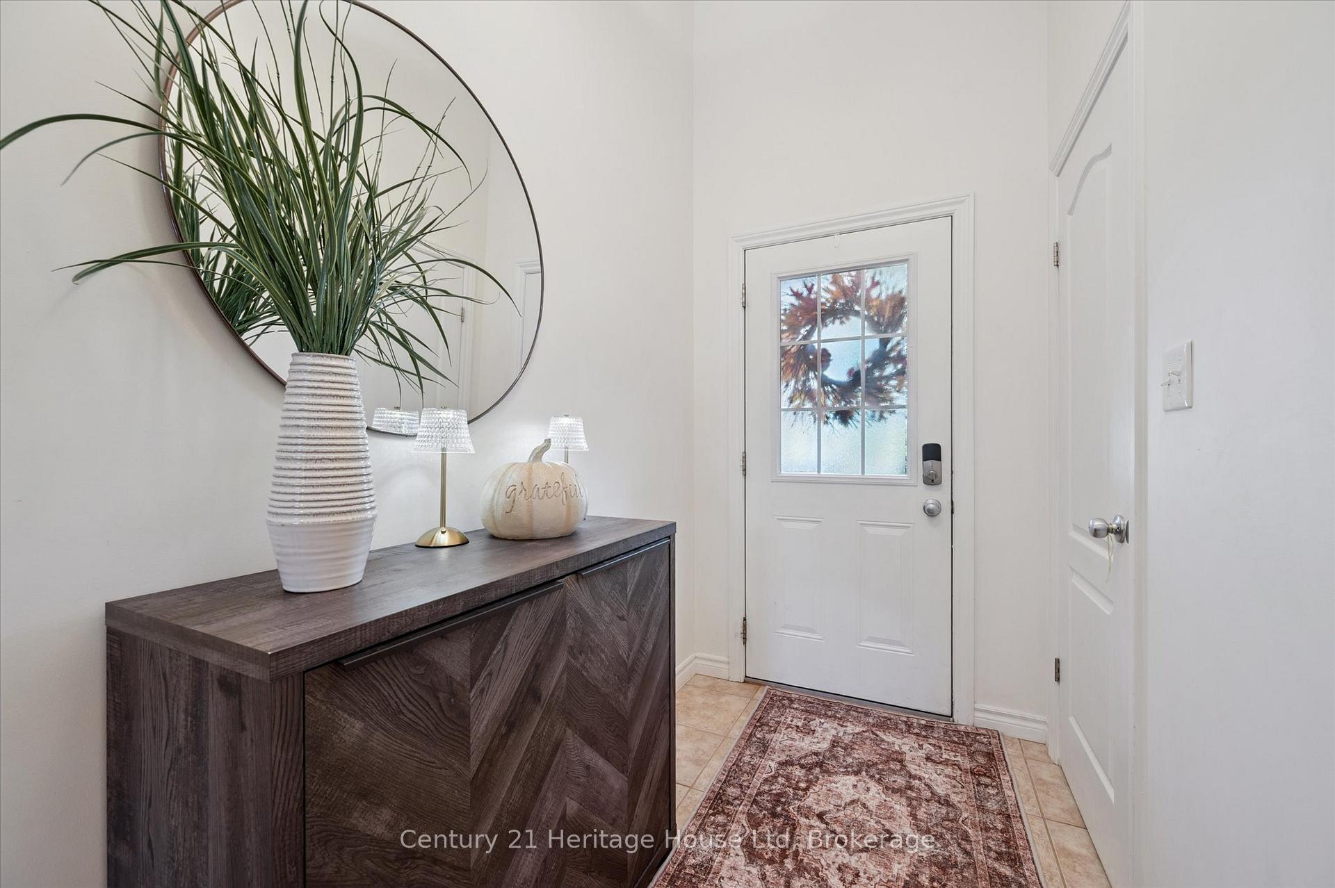 Photo 6 of 122 Creighton Avenue, Guelph, Grange Road — HOMEH