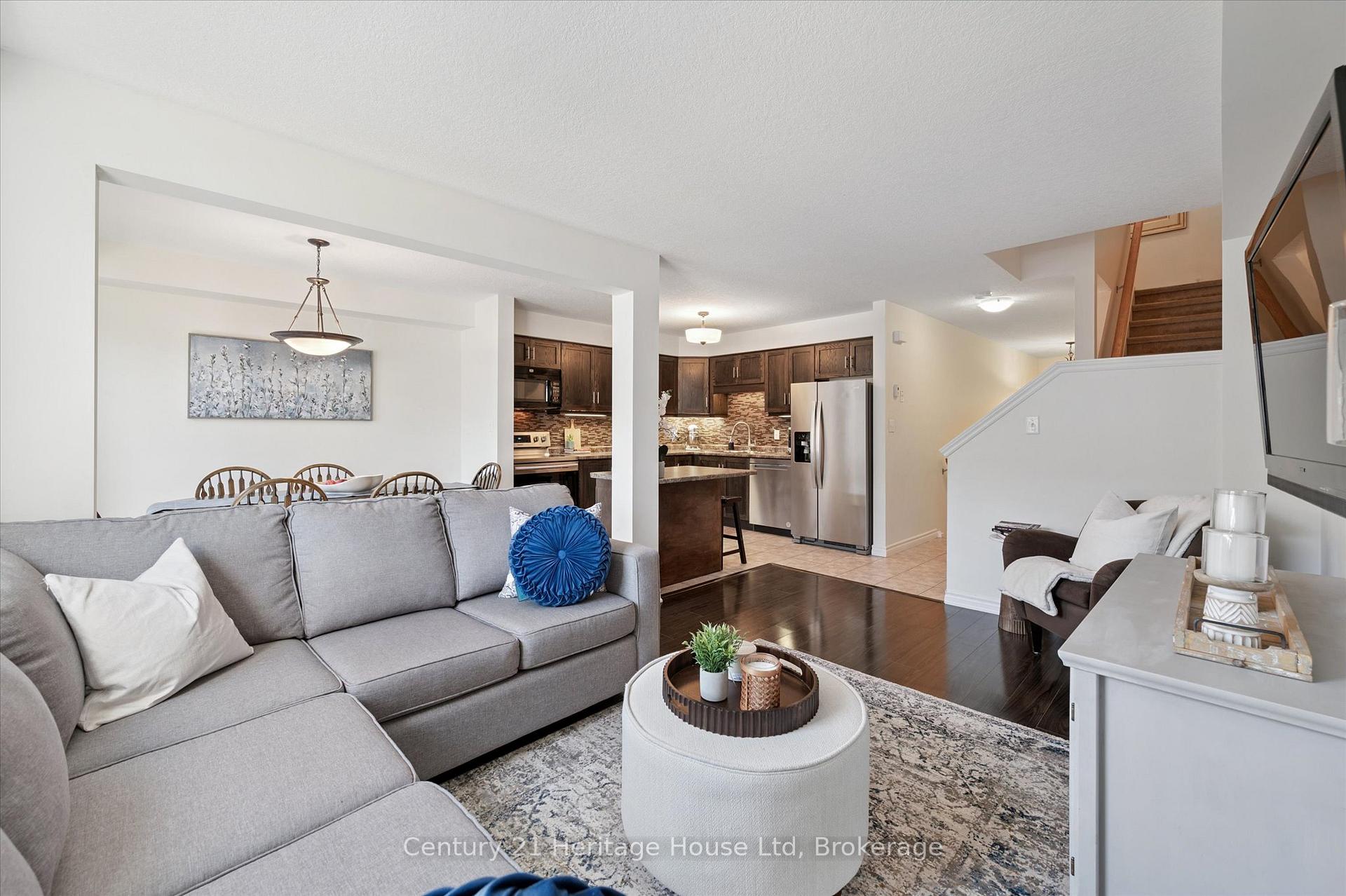 Photo 10 of 122 Creighton Avenue, Guelph, Grange Road — HOMEH