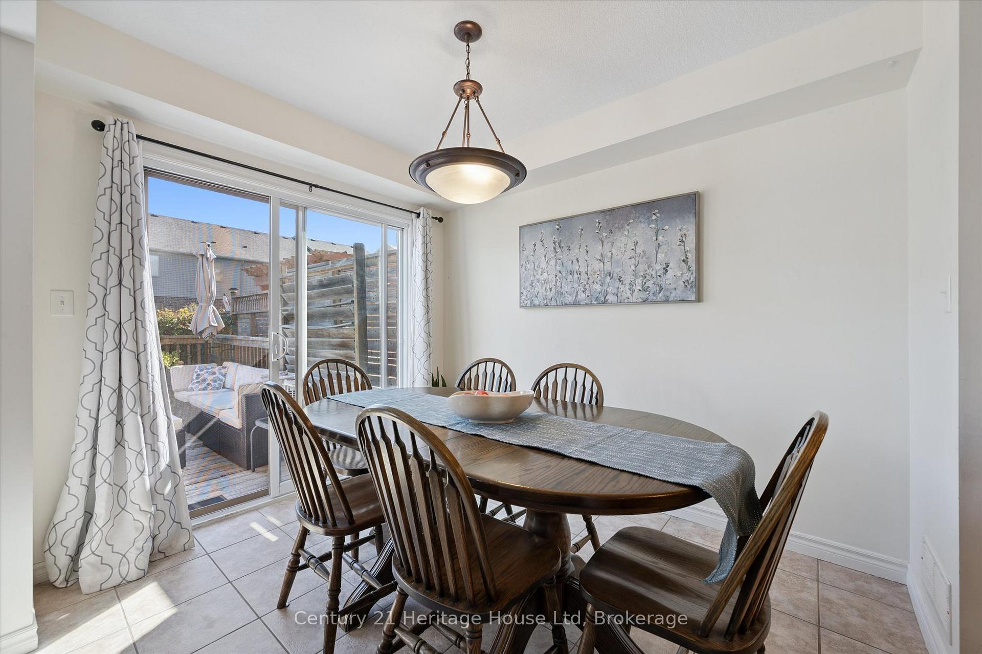Photo 16 of 122 Creighton Avenue, Guelph, Grange Road — HOMEH